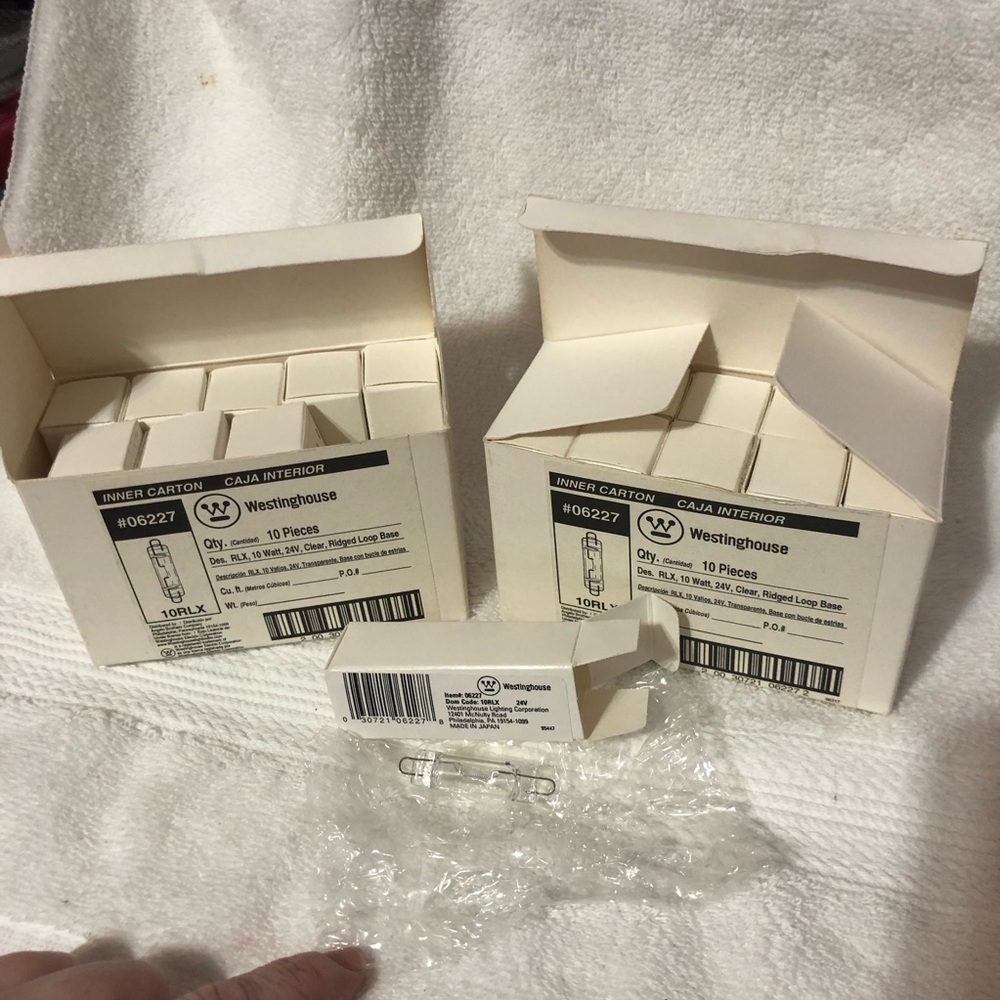 Westinghouse 10RLX 10 watt 24V clear ridged loop base lightbulbs #06227